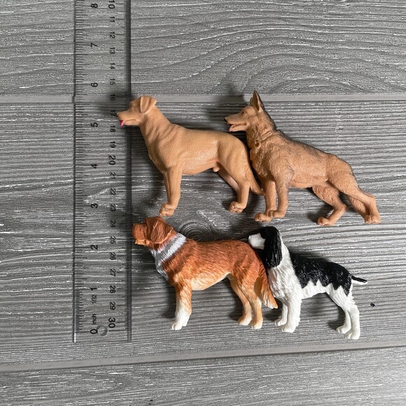 Vintage Dog Toy Figure German Shepherd Springer Spaniel Yellow Lab Saint Bernard - Picture 10 of 10